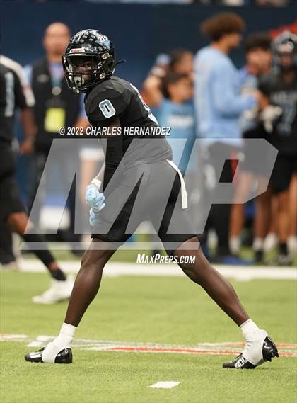 Thumbnail 3 in Vandegrift vs. Harlan (UIL 6A Division II Regional Semifinal) photogallery.