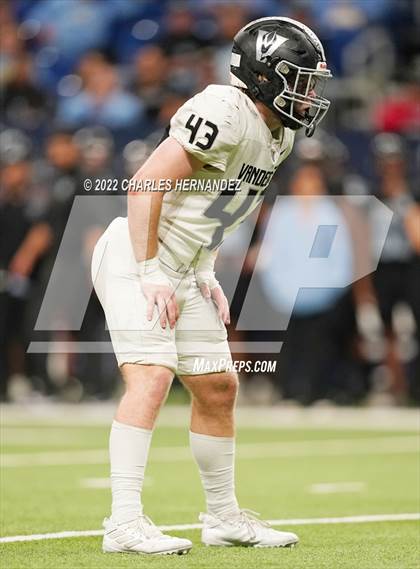 Thumbnail 1 in Vandegrift vs. Harlan (UIL 6A Division II Regional Semifinal) photogallery.