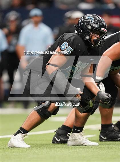 Thumbnail 2 in Vandegrift vs. Harlan (UIL 6A Division II Regional Semifinal) photogallery.