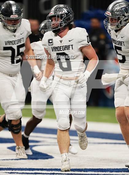 Thumbnail 2 in Vandegrift vs. Harlan (UIL 6A Division II Regional Semifinal) photogallery.