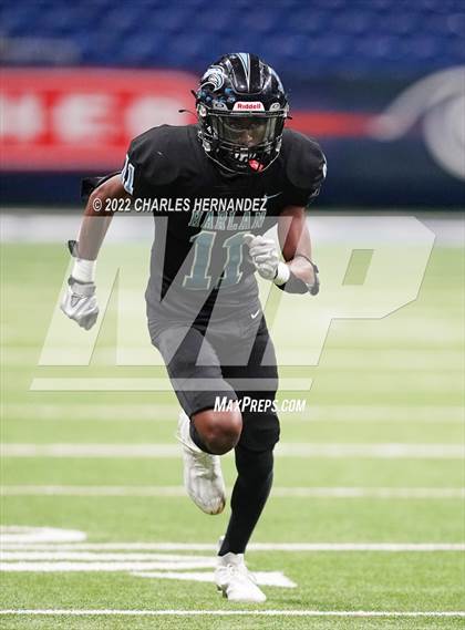 Thumbnail 3 in Vandegrift vs. Harlan (UIL 6A Division II Regional Semifinal) photogallery.