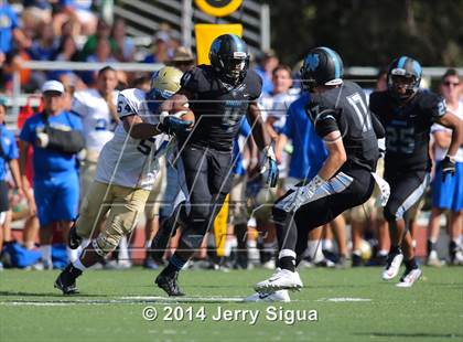 Thumbnail 2 in Clovis North vs. Reed (2014 Honor Bowl - NorCal) photogallery.