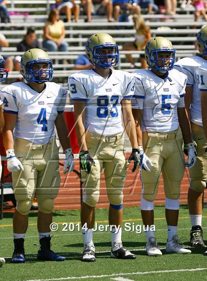 Thumbnail 3 in Clovis North vs. Reed (2014 Honor Bowl - NorCal) photogallery.