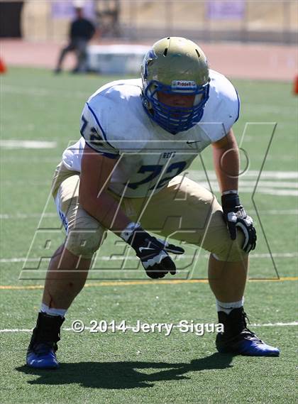Thumbnail 2 in Clovis North vs. Reed (2014 Honor Bowl - NorCal) photogallery.