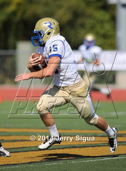 Thumbnail 2 in Clovis North vs. Reed (2014 Honor Bowl - NorCal) photogallery.