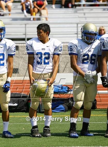 Thumbnail 2 in Clovis North vs. Reed (2014 Honor Bowl - NorCal) photogallery.