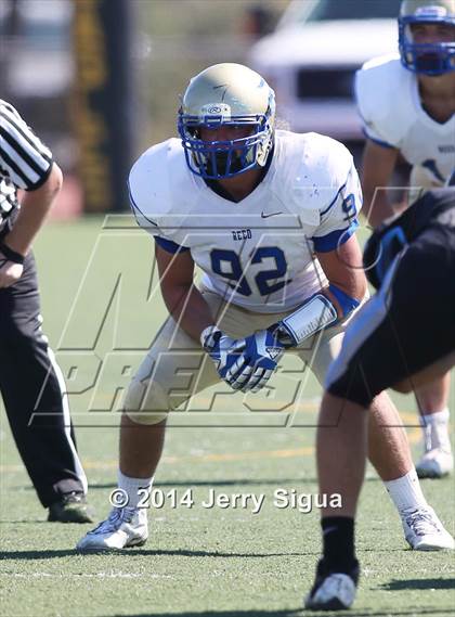 Thumbnail 1 in Clovis North vs. Reed (2014 Honor Bowl - NorCal) photogallery.
