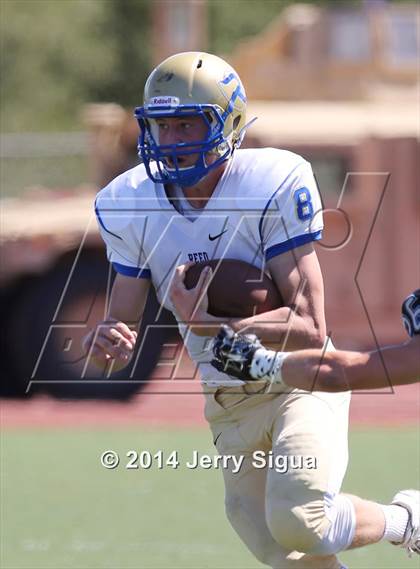 Thumbnail 1 in Clovis North vs. Reed (2014 Honor Bowl - NorCal) photogallery.