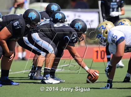 Thumbnail 3 in Clovis North vs. Reed (2014 Honor Bowl - NorCal) photogallery.