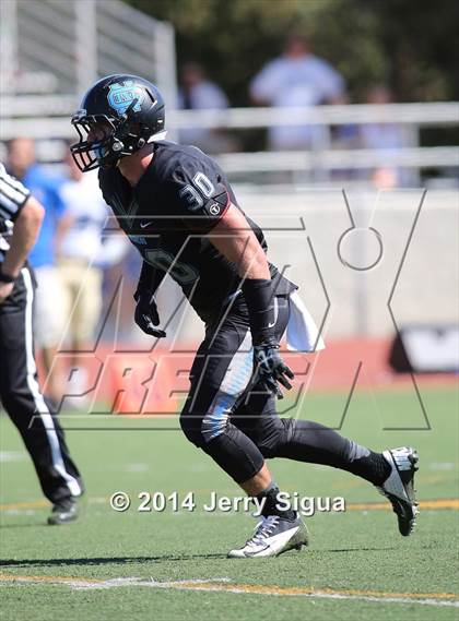 Thumbnail 1 in Clovis North vs. Reed (2014 Honor Bowl - NorCal) photogallery.