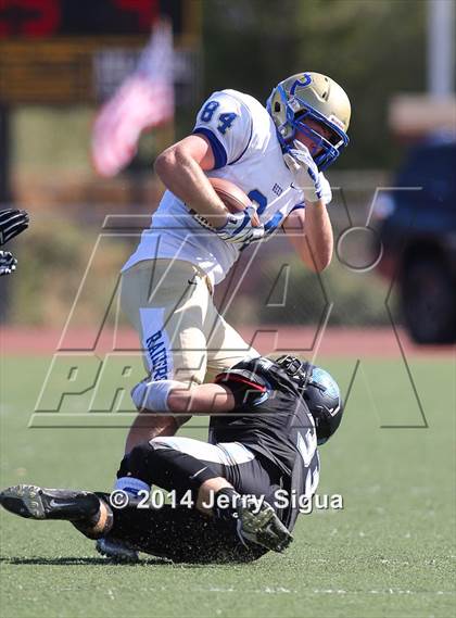 Thumbnail 2 in Clovis North vs. Reed (2014 Honor Bowl - NorCal) photogallery.