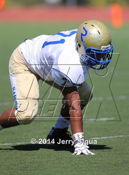 Thumbnail 1 in Clovis North vs. Reed (2014 Honor Bowl - NorCal) photogallery.