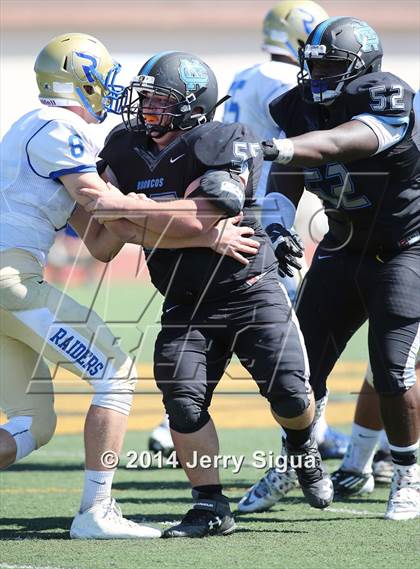 Thumbnail 3 in Clovis North vs. Reed (2014 Honor Bowl - NorCal) photogallery.