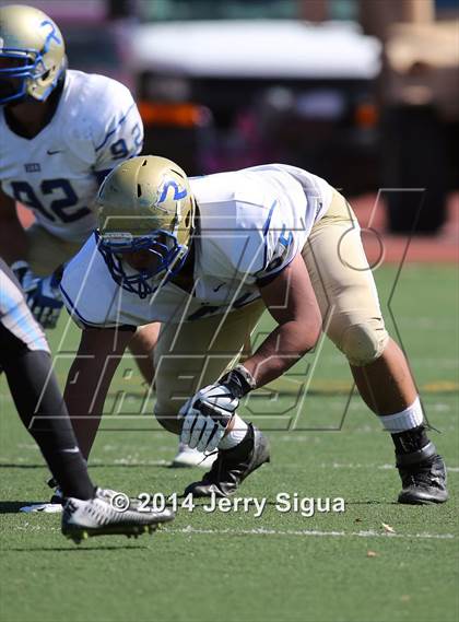 Thumbnail 1 in Clovis North vs. Reed (2014 Honor Bowl - NorCal) photogallery.