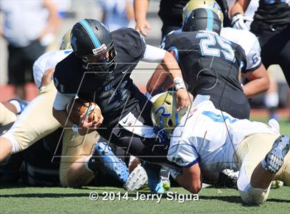 Thumbnail 1 in Clovis North vs. Reed (2014 Honor Bowl - NorCal) photogallery.