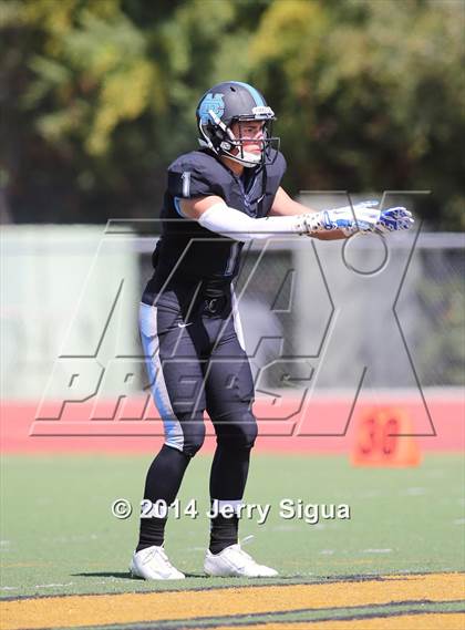 Thumbnail 1 in Clovis North vs. Reed (2014 Honor Bowl - NorCal) photogallery.