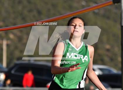 Thumbnail 1 in Questa Invitational photogallery.