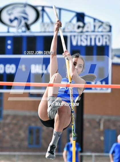 Thumbnail 2 in Questa Invitational photogallery.
