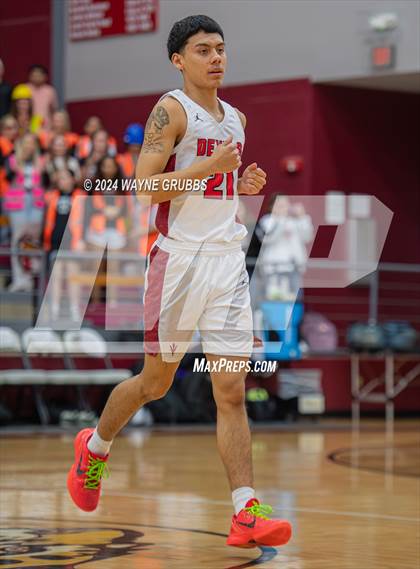 Thumbnail 2 in Jefferson vs. Chapel Hill (UIL 3A Area Playoff) photogallery.