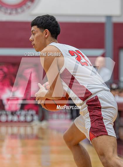 Thumbnail 2 in Jefferson vs. Chapel Hill (UIL 3A Area Playoff) photogallery.