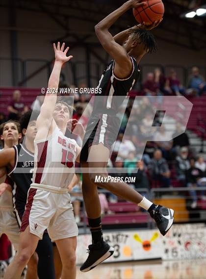 Thumbnail 2 in Jefferson vs. Chapel Hill (UIL 3A Area Playoff) photogallery.