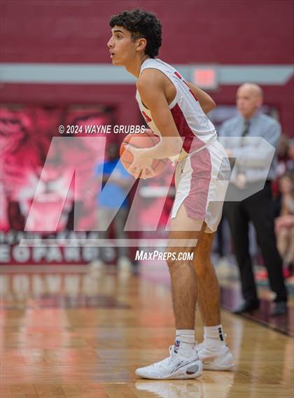Thumbnail 2 in Jefferson vs. Chapel Hill (UIL 3A Area Playoff) photogallery.