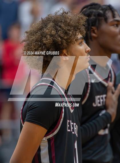Thumbnail 2 in Jefferson vs. Chapel Hill (UIL 3A Area Playoff) photogallery.