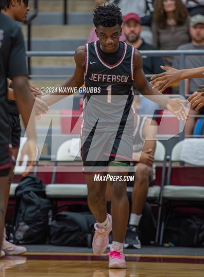 Thumbnail 3 in Jefferson vs. Chapel Hill (UIL 3A Area Playoff) photogallery.