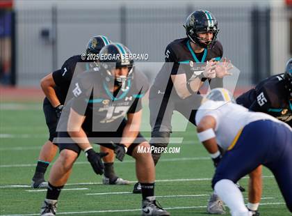 Thumbnail 2 in Lincoln vs Valley Center (CIF Div 6AA State Championship) photogallery.