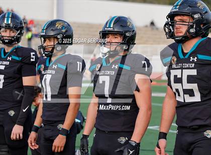 Thumbnail 1 in Lincoln vs Valley Center (CIF Div 6AA State Championship) photogallery.