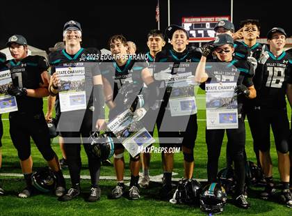 Thumbnail 3 in Lincoln vs Valley Center (CIF Div 6AA State Championship) photogallery.