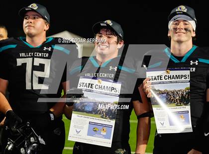 Thumbnail 1 in Lincoln vs Valley Center (CIF Div 6AA State Championship) photogallery.