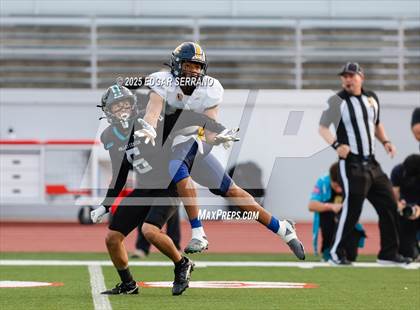 Thumbnail 1 in Lincoln vs Valley Center (CIF Div 6AA State Championship) photogallery.