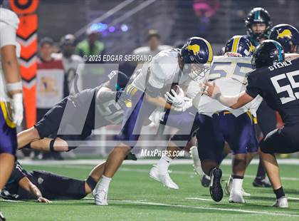 Thumbnail 1 in Lincoln vs Valley Center (CIF Div 6AA State Championship) photogallery.