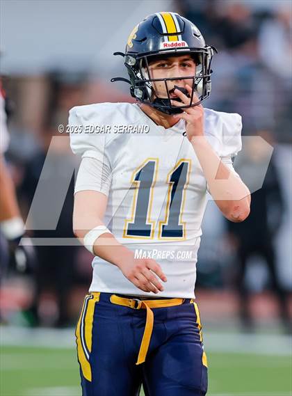 Thumbnail 2 in Lincoln vs Valley Center (CIF Div 6AA State Championship) photogallery.