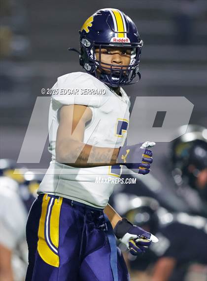 Thumbnail 3 in Lincoln vs Valley Center (CIF Div 6AA State Championship) photogallery.