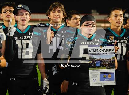 Thumbnail 2 in Lincoln vs Valley Center (CIF Div 6AA State Championship) photogallery.