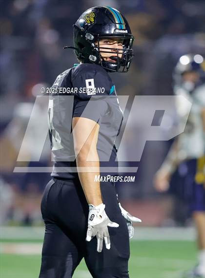 Thumbnail 2 in Lincoln vs Valley Center (CIF Div 6AA State Championship) photogallery.