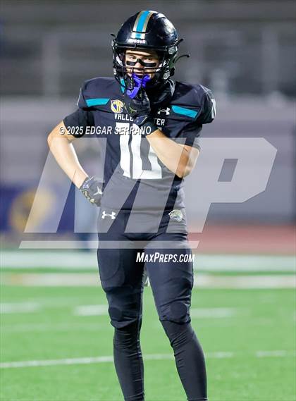 Thumbnail 3 in Lincoln vs Valley Center (CIF Div 6AA State Championship) photogallery.