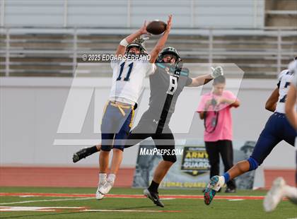 Thumbnail 3 in Lincoln vs Valley Center (CIF Div 6AA State Championship) photogallery.