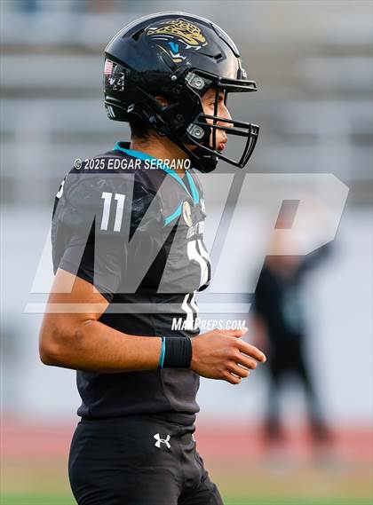 Thumbnail 2 in Lincoln vs Valley Center (CIF Div 6AA State Championship) photogallery.