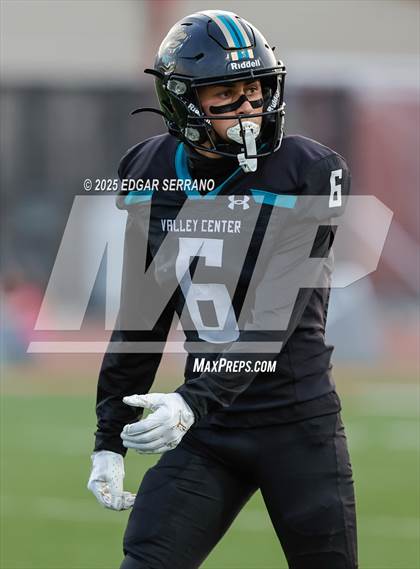 Thumbnail 2 in Lincoln vs Valley Center (CIF Div 6AA State Championship) photogallery.