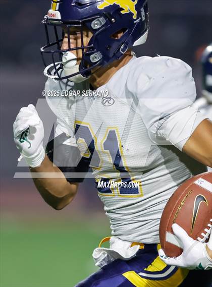 Thumbnail 3 in Lincoln vs Valley Center (CIF Div 6AA State Championship) photogallery.