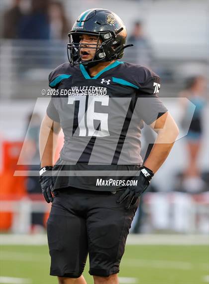 Thumbnail 1 in Lincoln vs Valley Center (CIF Div 6AA State Championship) photogallery.