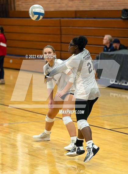 Thumbnail 1 in L'Anse Creuse North @ Grosse Pointe South photogallery.