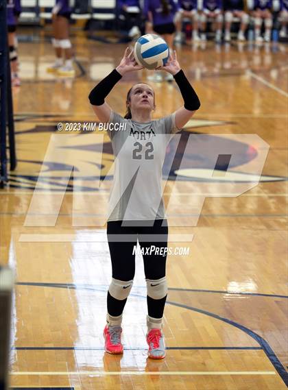 Thumbnail 3 in L'Anse Creuse North @ Grosse Pointe South photogallery.