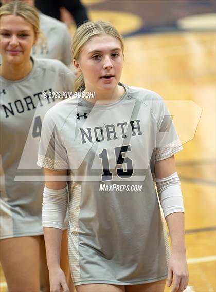 Thumbnail 1 in L'Anse Creuse North @ Grosse Pointe South photogallery.