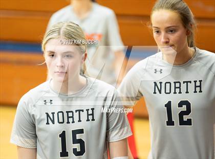 Thumbnail 3 in L'Anse Creuse North @ Grosse Pointe South photogallery.