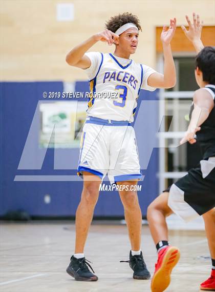Thumbnail 2 in Grant vs. Modesto photogallery.