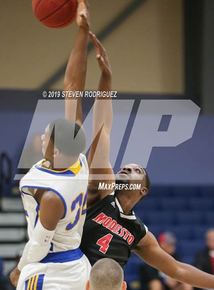 Thumbnail 1 in Grant vs. Modesto photogallery.